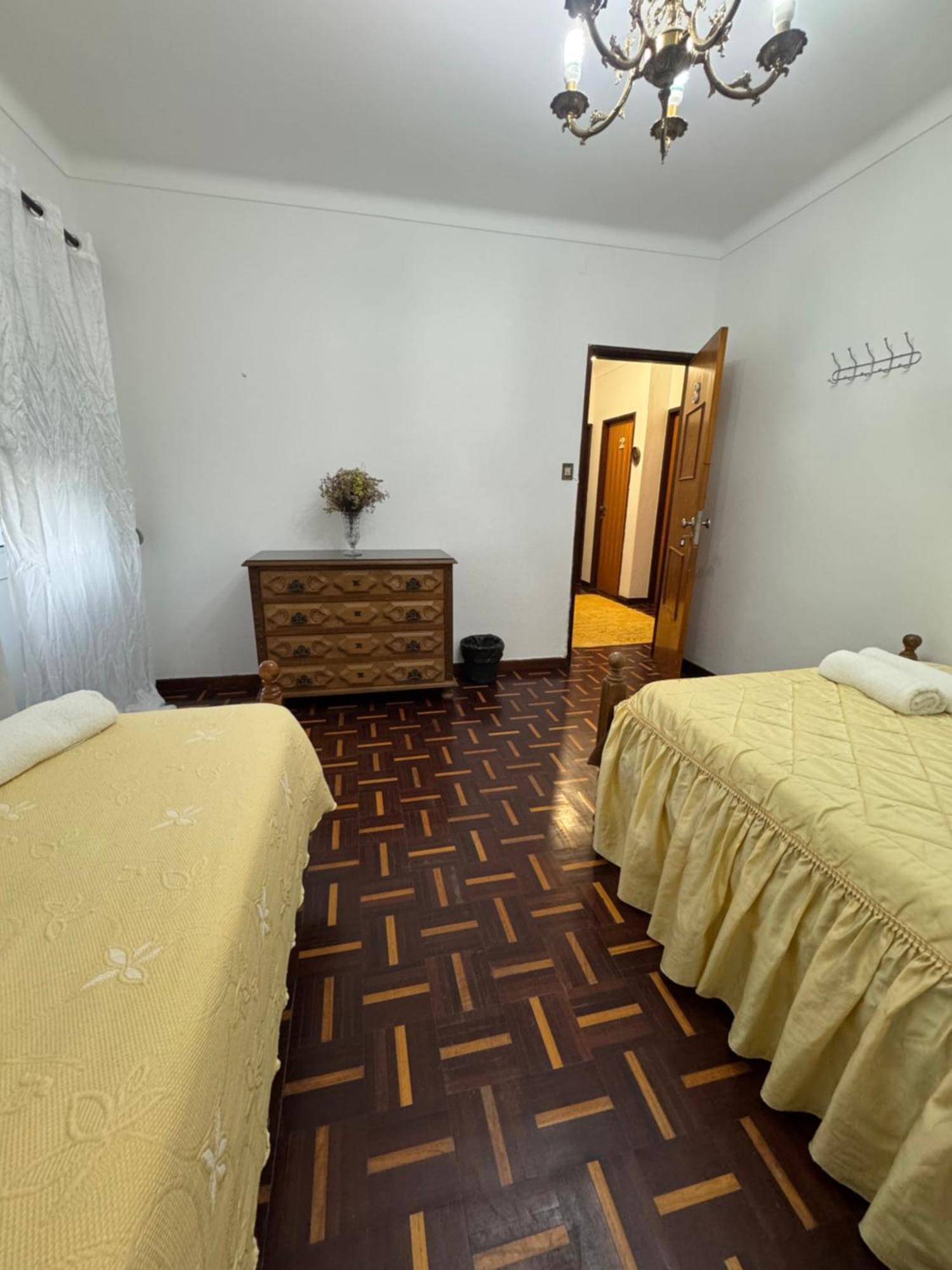 Hostel House Mariona Caminha Zewnętrze zdjęcie