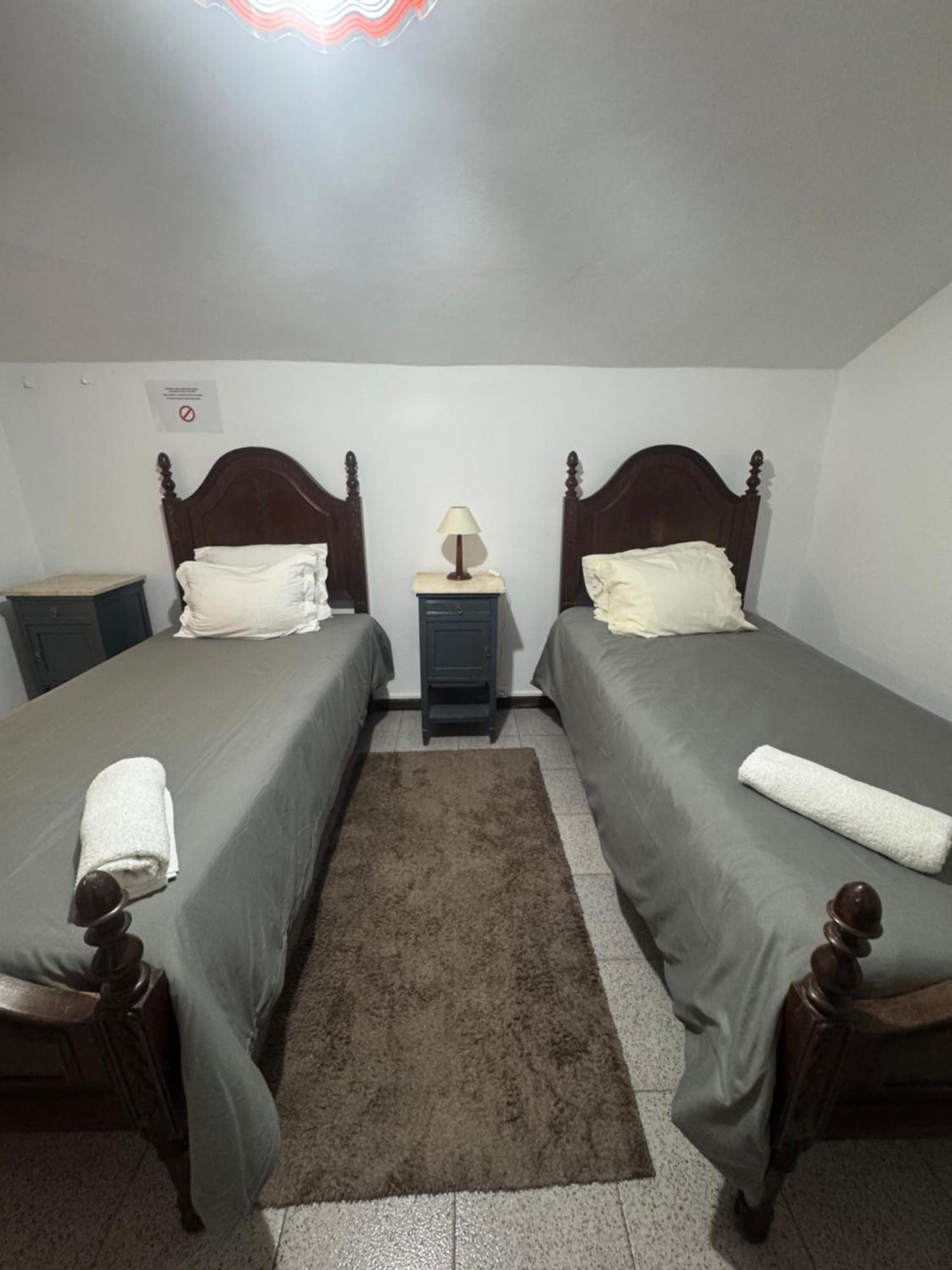 Hostel House Mariona Caminha Zewnętrze zdjęcie