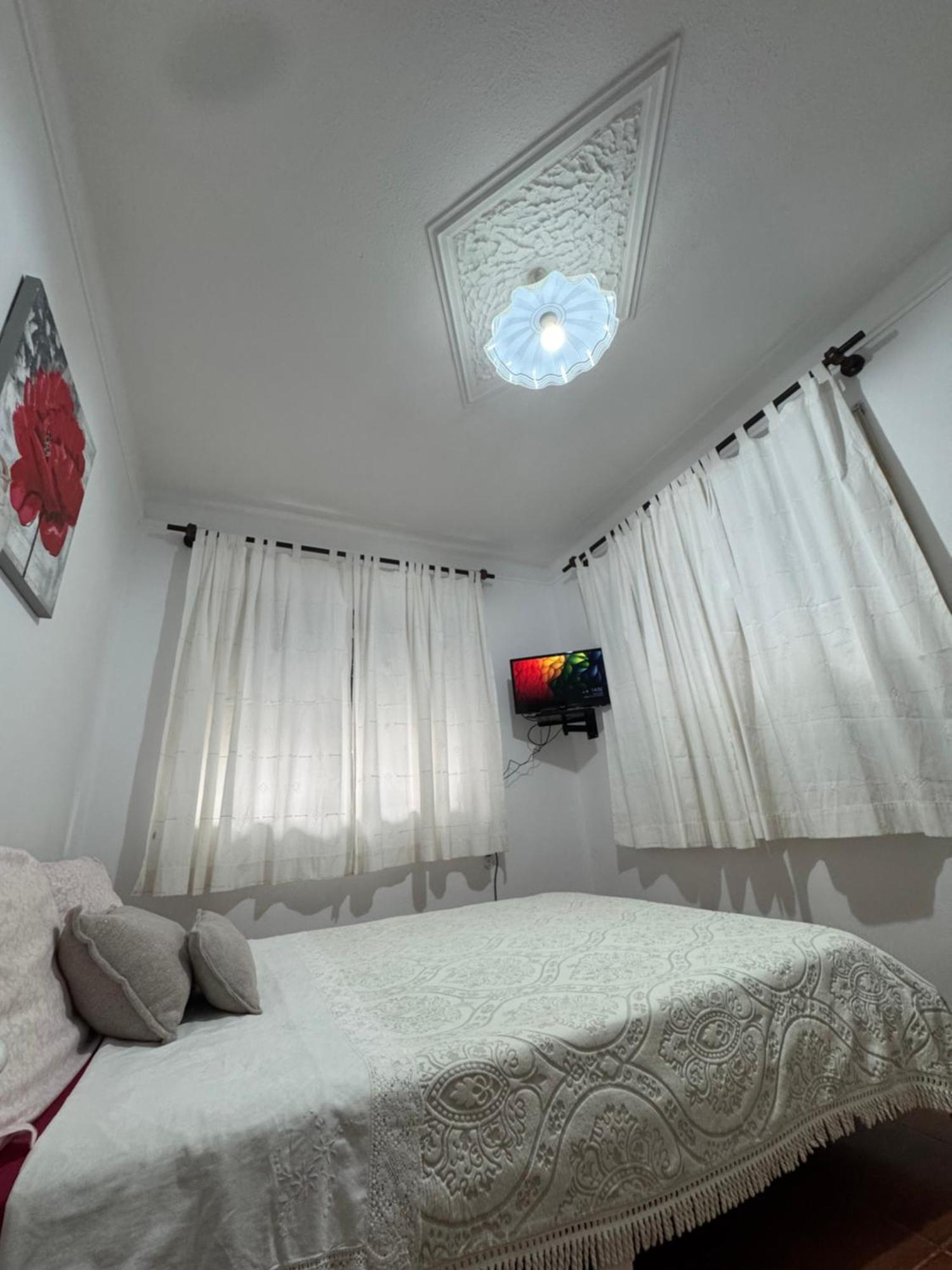 Hostel House Mariona Caminha Zewnętrze zdjęcie